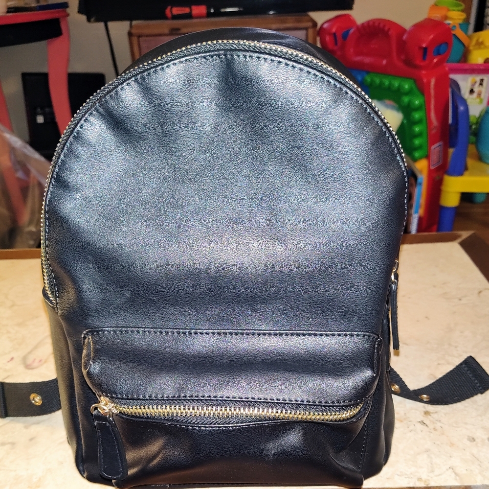 Forever 21 small backpack